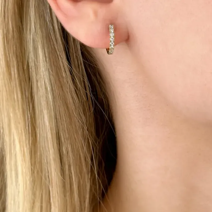 12 mm diamant creoler i 14 karat guld med diamant