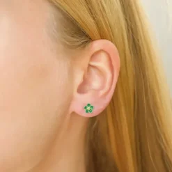 6 mm marguerit mørkegrønne øreringe i forgyldt sølv - Majse