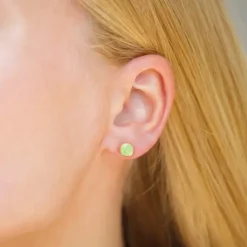 6,5 mm prehnite ørestikker i forgyldt sølv