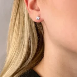 6 mm ørestikker i sølv