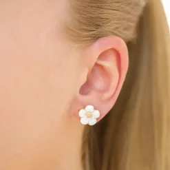 11,5 mm smørblomst ørestikker i forgyldt sølv