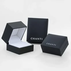 2 x 0,05 ct lab grown diamant solitaireørestikker i 14 karat guld med lab grown diamant
