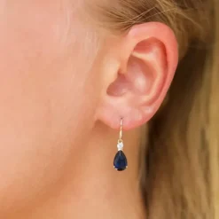 Dråbe mørkeblå øreringe i 9 karat guld med zirkon og syntetisk safir
