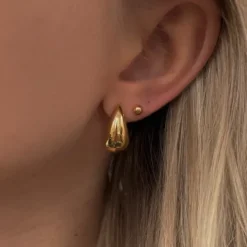 Khaai Studio Luma Drop øreringe i forgyldt stål