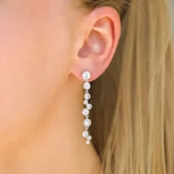 Lange zirkon øreringe i sølv - Bubbly Sparkle