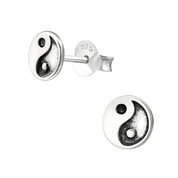 Yin og yang ørestikker i oxideret sterlingsølv